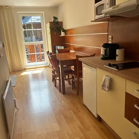 Kama Apartment *