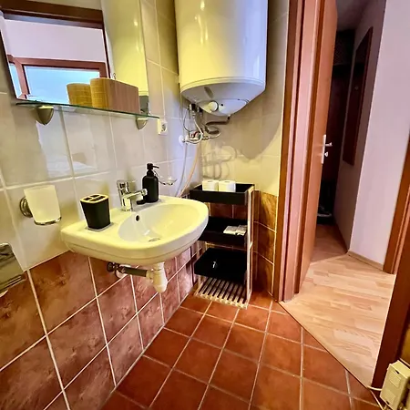 Kama Apartment